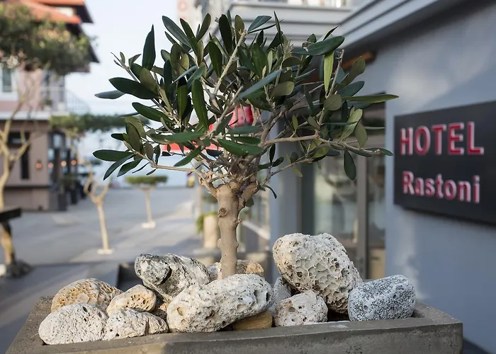 Rastoni - Helvetia Hotell