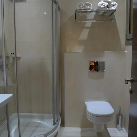 Rastoni - Helvetia Hotel *