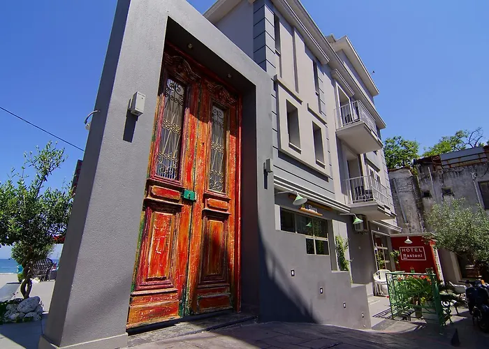 Rastoni - Helvetia Szálloda *